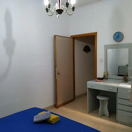 Private Bedroom In A Sea Front Homestay szállás